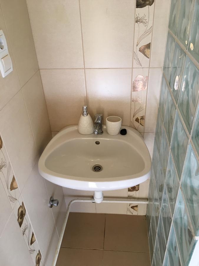Fitt Maganszallashely Sásd Extérieur photo